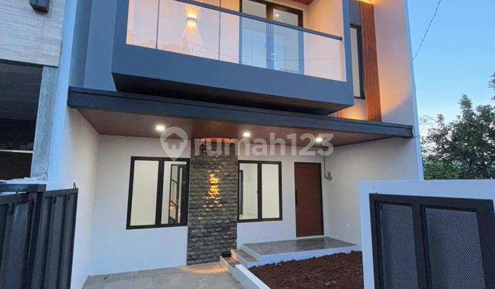 [ FOR SALE ] MODERN MINIMALIS HOUSE 2LANTAI + ROOFTOP JAGAKARSA - JAKARTA SELATAN