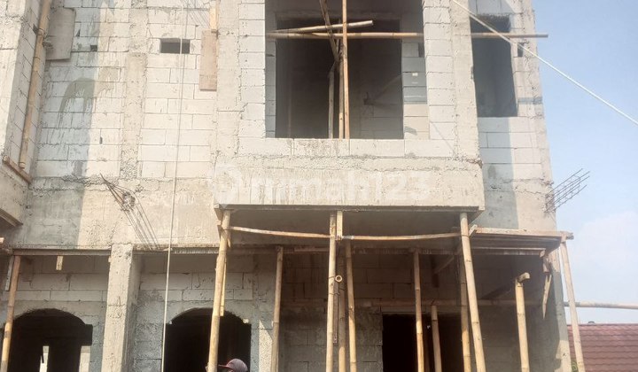 RUMAH STRATEGIS DI KELAPA DUA DEPOK FREE ALL BIAYA-BIAYA 2