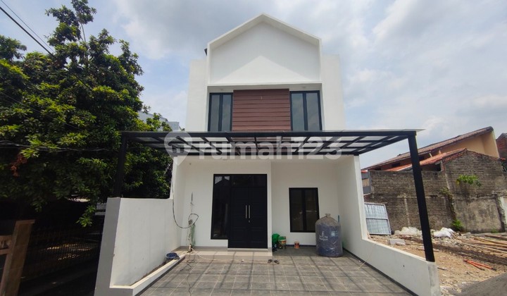 House with 0% Down Payment Free Fees Cheap Kalisari East Jakarta