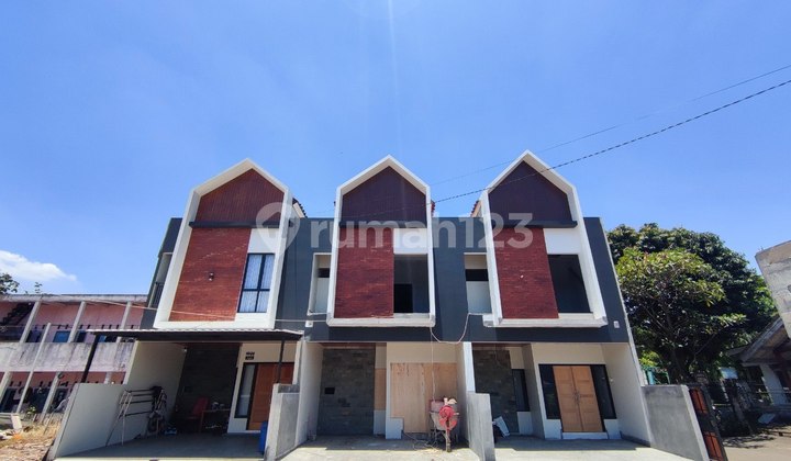 House All Fees Included Near Palem Kartika & Bambu Apus Toll Road, East Jakarta 2