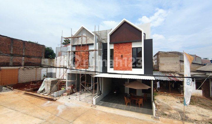 Rumah 2,5 Lt Free All Biaya Dekat LRT Cibubur Ciracas Jakarta Timur