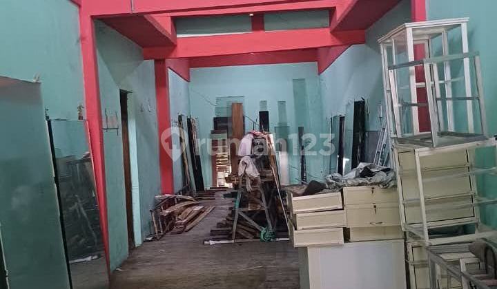 Semolowaru Commercial Shophouse, Zero Twin Highway, Commercial Area Suitable for Business Near School and Campus. 2