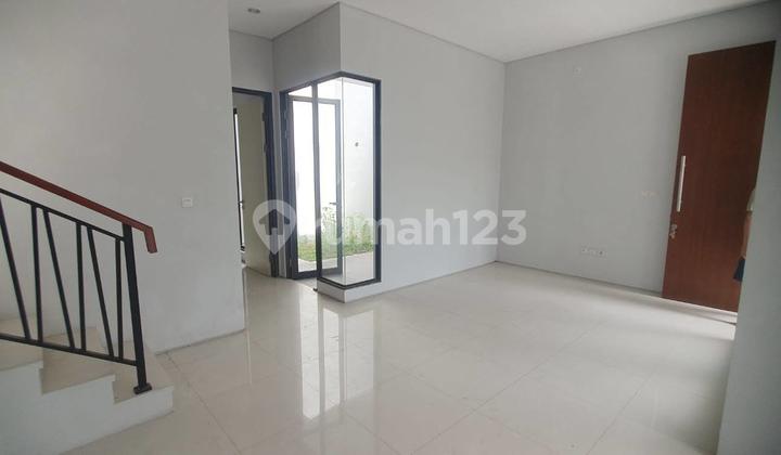 For Rent, Well-Maintained House, Brand New Condition. *Pondok Tjandra - Ruby Cluster* 2