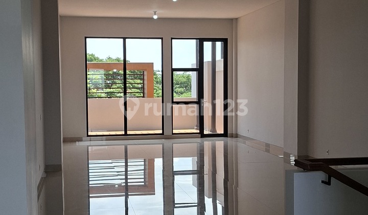 For Sale New Brand New Ruko Zero Main Road Merr. Best and Cheapest. Limited Units, The Avenue Merr Ruko 2