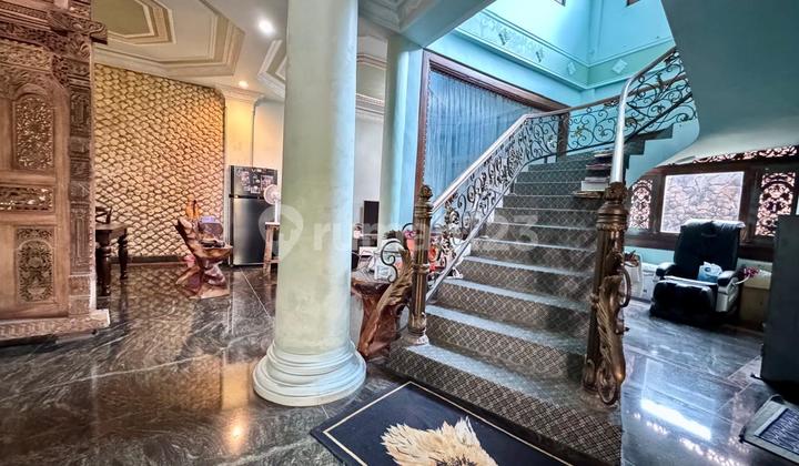 Dikontrakan Rumah Lantai 2 Hunian Ekslusif dan Nyaman 2