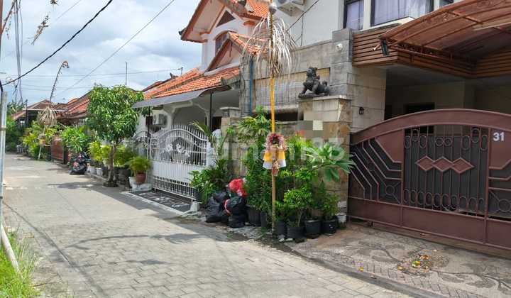 Dijual Rumah 2 Lantai di Panjer Denpasar ******** Jl.tukad Pancoran Iv Panjer Denpasar Selatan 2