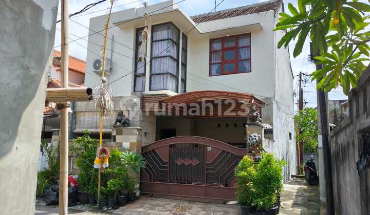 Dijual Rumah 2 Lantai di Panjer Denpasar ******** Jl.tukad Pancoran Iv Panjer Denpasar Selatan Dijual Rumah 2 Lantai di Panjer Denpasar ******** Jl.tukad Pancoran Iv Panjer Denpasar Selatan