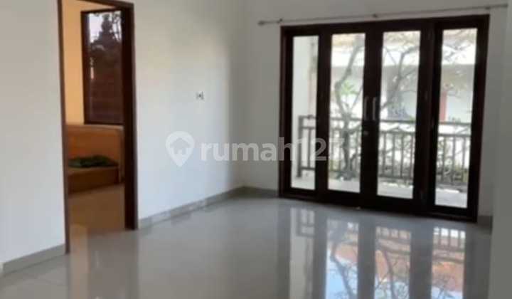 Dikontrakan Rumah Lantai 2 Lokasi Pakis Aji 2