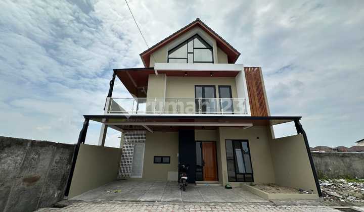Sell Cheap 2-Story House in Solo Near UNS
