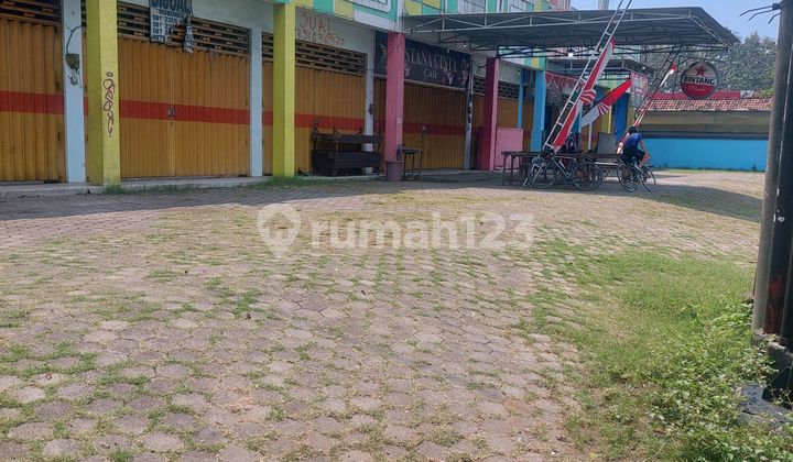 Sell 1-Story Shop House on Raya Veteran Mojoagung Jombang