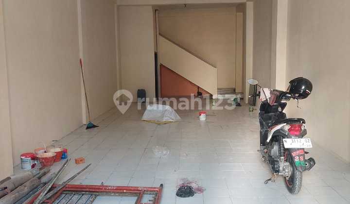 For Rent 2-Story Shop House in Mojokerto City 2