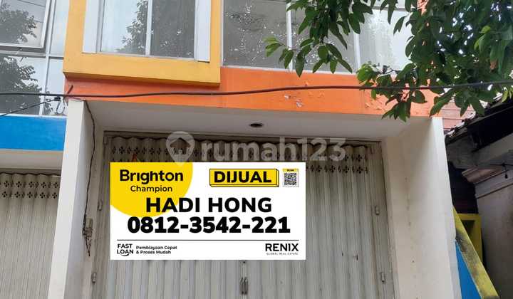 For Sale 2-Story Shop House in Jombang City 2
