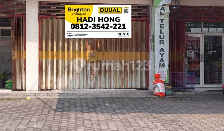 For Sale 2-Story Shophouse in Mojokerto Area For Sale 2-Story Shophouse in Mojokerto Area