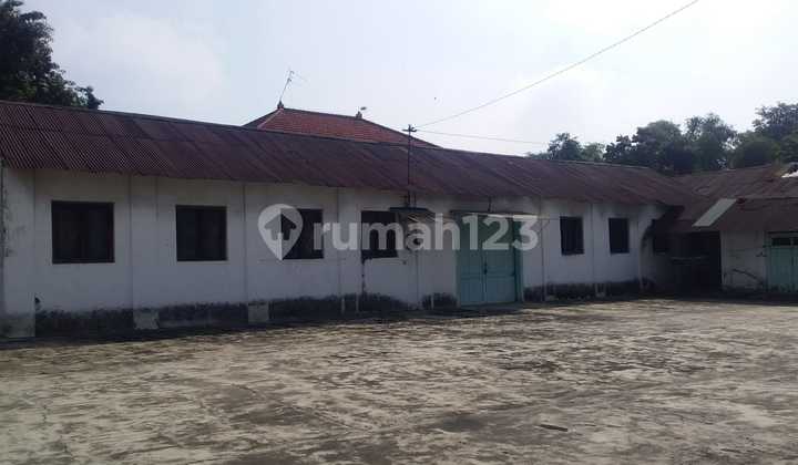 Sell 8700m2 Warehouse Area in Sooko Mojokerto. Sell 8700m2 Warehouse Area in Sooko Mojokerto.