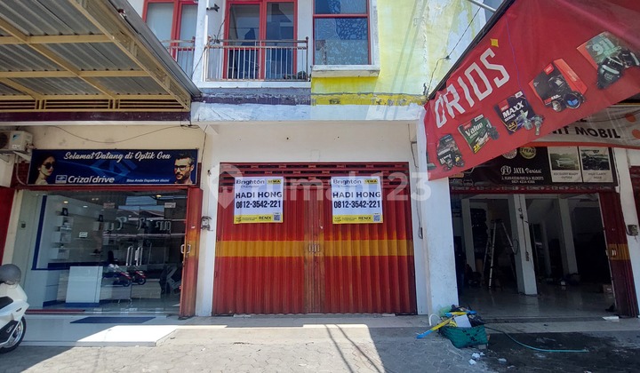 For Rent 2-Story Shop House in Mojokerto Shopping Area
