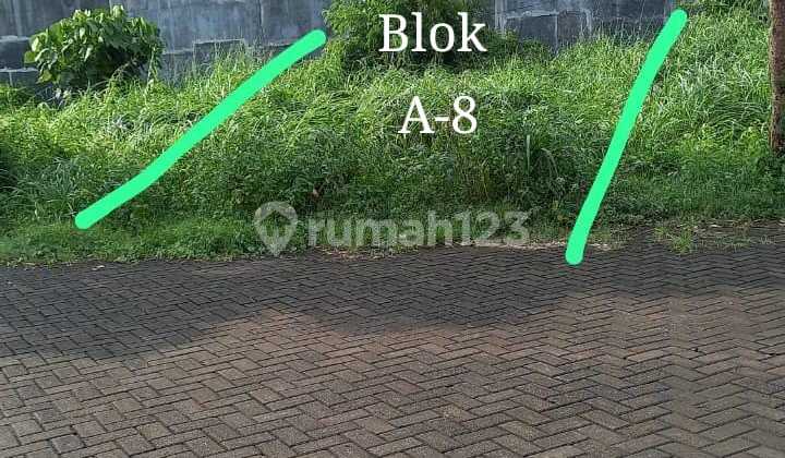 For Sale 240 M2 Land in Royal Wates Housing, Mojokerto.