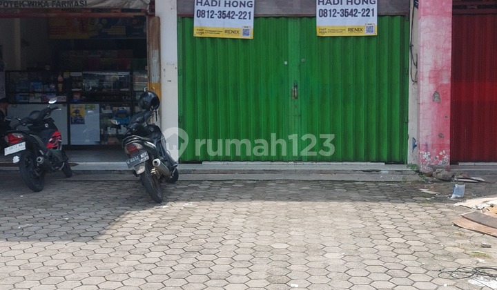 For Rent 2-Story Shop House In The Center Of Mojokerto City.
