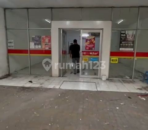 1-Story Shop House for Rent in Mojoagung City 2