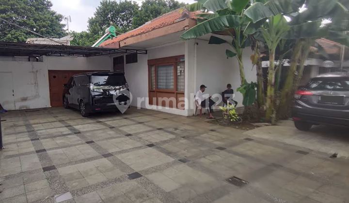 Nego Sampai Deal! Rumah Luas Strategis di Menteng Dalam 2