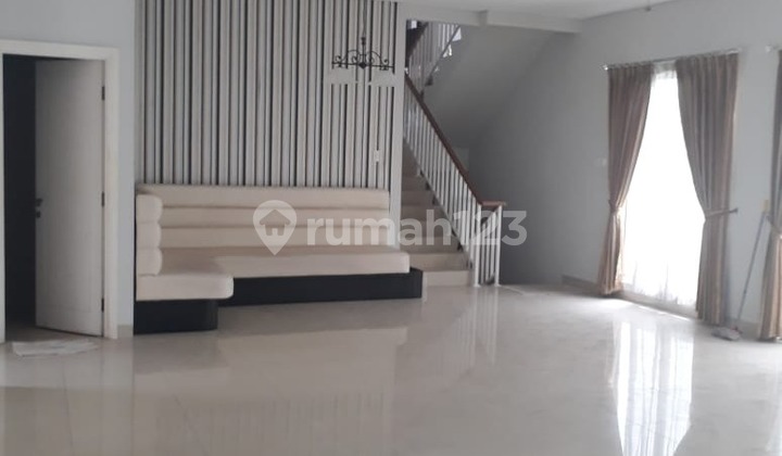 Mewah & Eksklusif! Rumah Impian di Kebayoran Bintaro 2