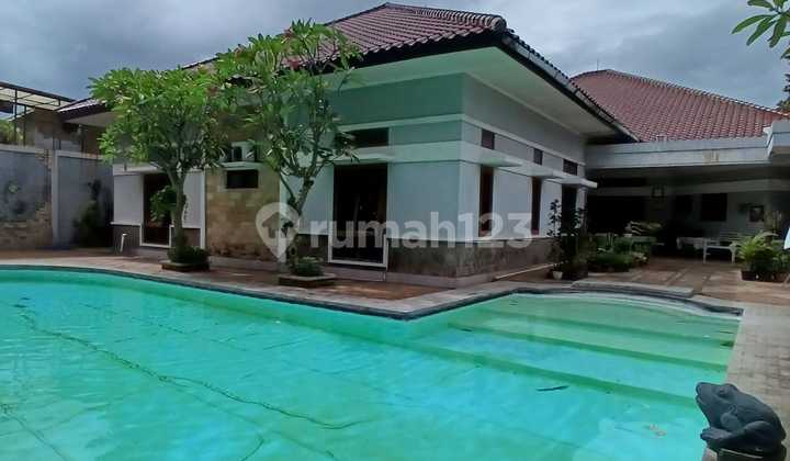 Rumah Sultan Cibubur Private Resort LT 1.650M Dekat 2 Akses Tol