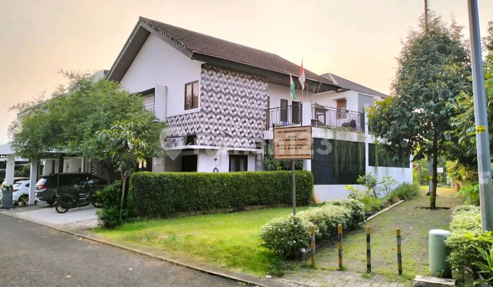 Hunian Tenang Hadap Timur di Jantung BSD