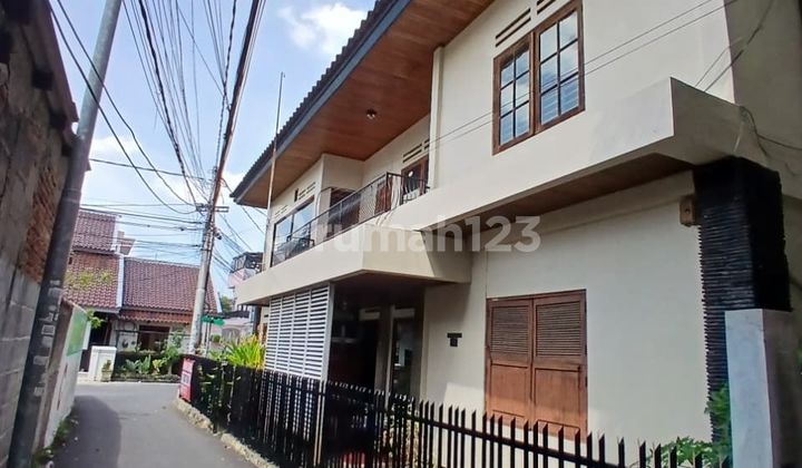 Rumah Salemba Jakpus Strategis, Potensi Cuan Kost/Kantor Tinggi