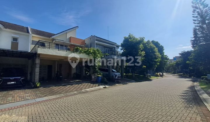 Rumah Mewah Siap Huni dengan Suasana Tenang di BSD 2