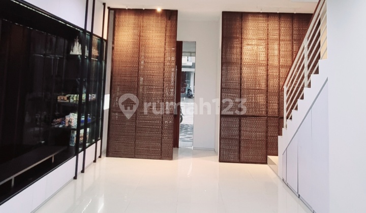 Dijual Rumah Furnished Siap Huni Di Cloverhill Residence - Kreo, Larangan, Kota Tangerang\\n
