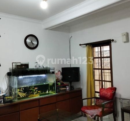 For Sale House in Tanjung Duren West Jakarta