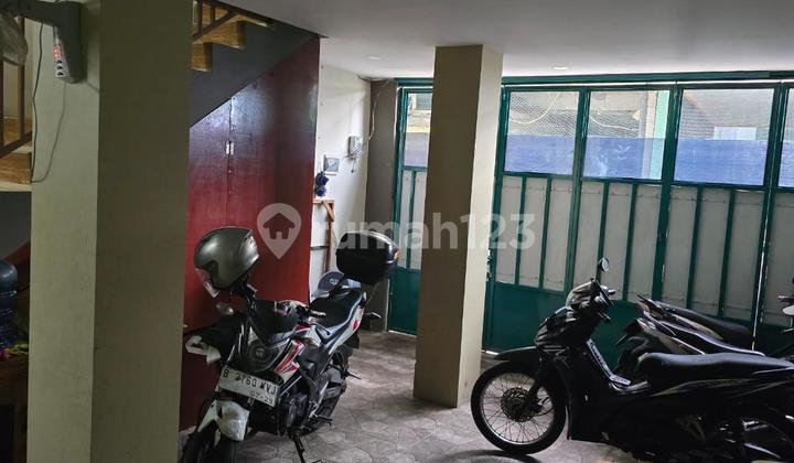 For Sale Boarding House in Rawabelong, West Jakarta 2