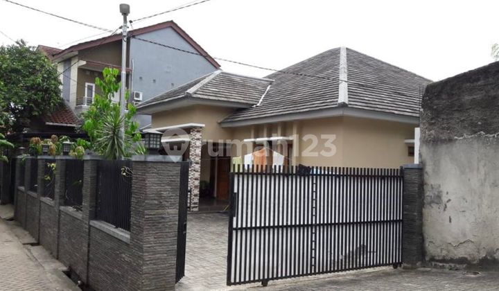 Dijual Rumah + Kontrakan 6 Pintu Chairil Anwar Kreo Larangan Tangerang Dijual Rumah + Kontrakan 6 Pintu Chairil Anwar Kreo Larangan Tangerang