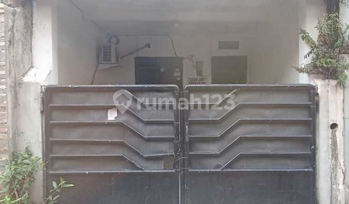 Dijual Rumah Jalan Pete, Pulo Kebayoran Baru Jakarta Selatan Dijual Rumah Jalan Pete, Pulo Kebayoran Baru Jakarta Selatan