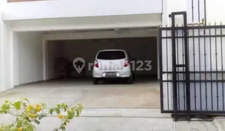 Dijual - Rumah Tinggal 2 Lantai Jalan H Sajim Gandaria Radio Dalam Jakarta Selatan 2