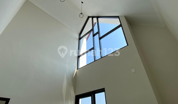 Exclusive 2-Story House Near UNS and Strategic Location Exclusive 2-Story House Near UNS and Strategic Location