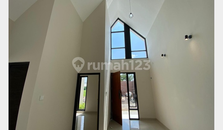 Dijual Murah Rumah Mewah 1 Lantai dengan Desain Scandinavian