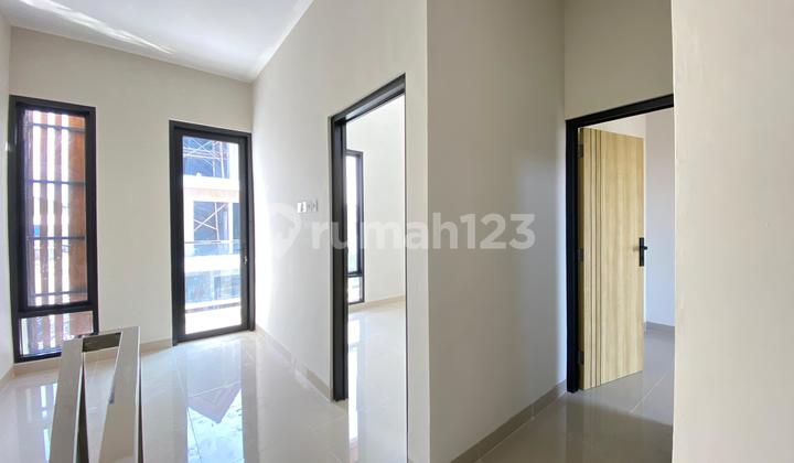 Exclusive House Near UNS and Strategic Location