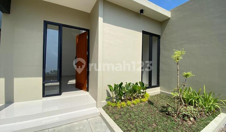 Exclusive Affordable House Near UNS with Strategic Location