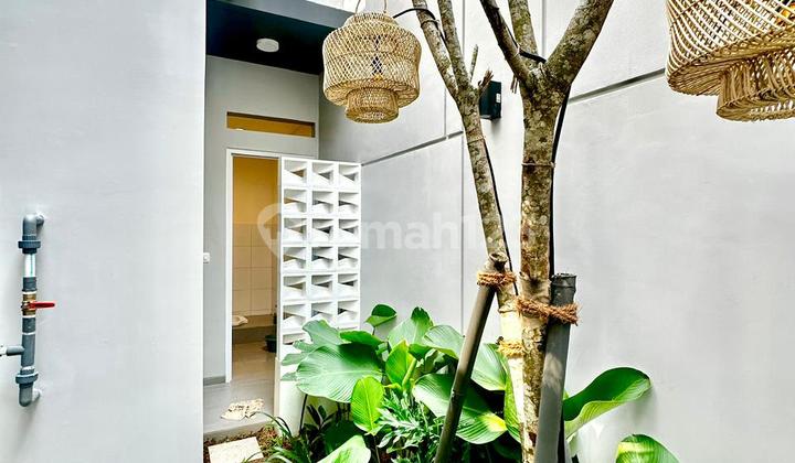 2-Story House Near Airport Toll Access In Alam Sutera 2, Tangerang 6