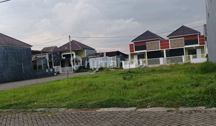 Tanah Siap Bangun Graha Permata Safir Row Jalan Lebar