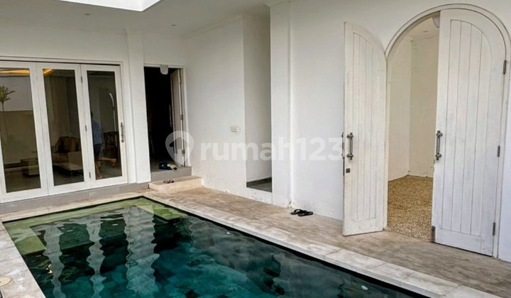 Semi Furnished -2 Bedroom,Rice Field View - Cemagi