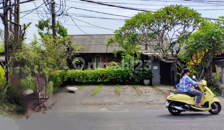 Restaurant 300 M2 Seseh Munggu 2