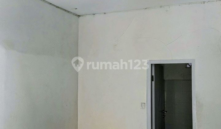 Store for Rent Just 5 Minutes to the Beach Store for Rent Just 5 Minutes to the Beach