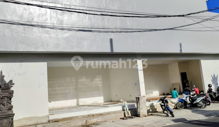 2 Boutique Shops 42.5M2 - Brawa, Canggu