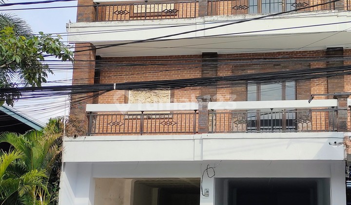 For Rent 2 Shophouse Units (imb) 4x12m2 Canggu For Rent 2 Shophouse Units (imb) 4x12m2 Canggu