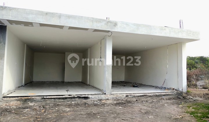 3 New Shops (50 M2) At The Border Canggu - Pererenan 2