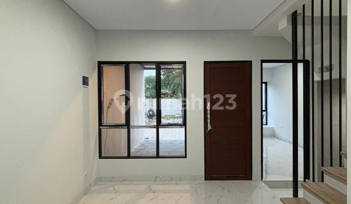 Scandy House Kukusan, Depok. 2