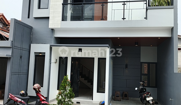 Rumah Minimalis.2lantai.+********