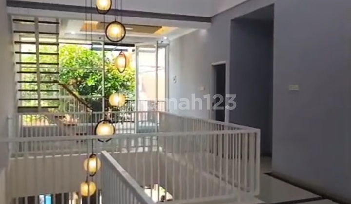 Cluster.3lantai.rouftoop.jagakarsa.lt.178.m.lb.200.m.siap Huni.