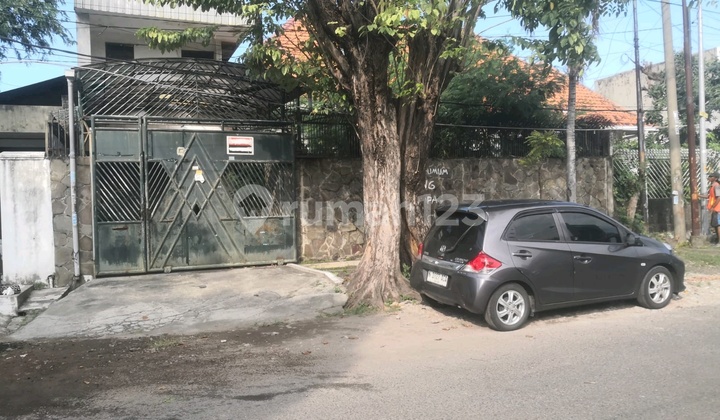 Gubeng Surabaya Property Investment Needs Renovation KPR 1